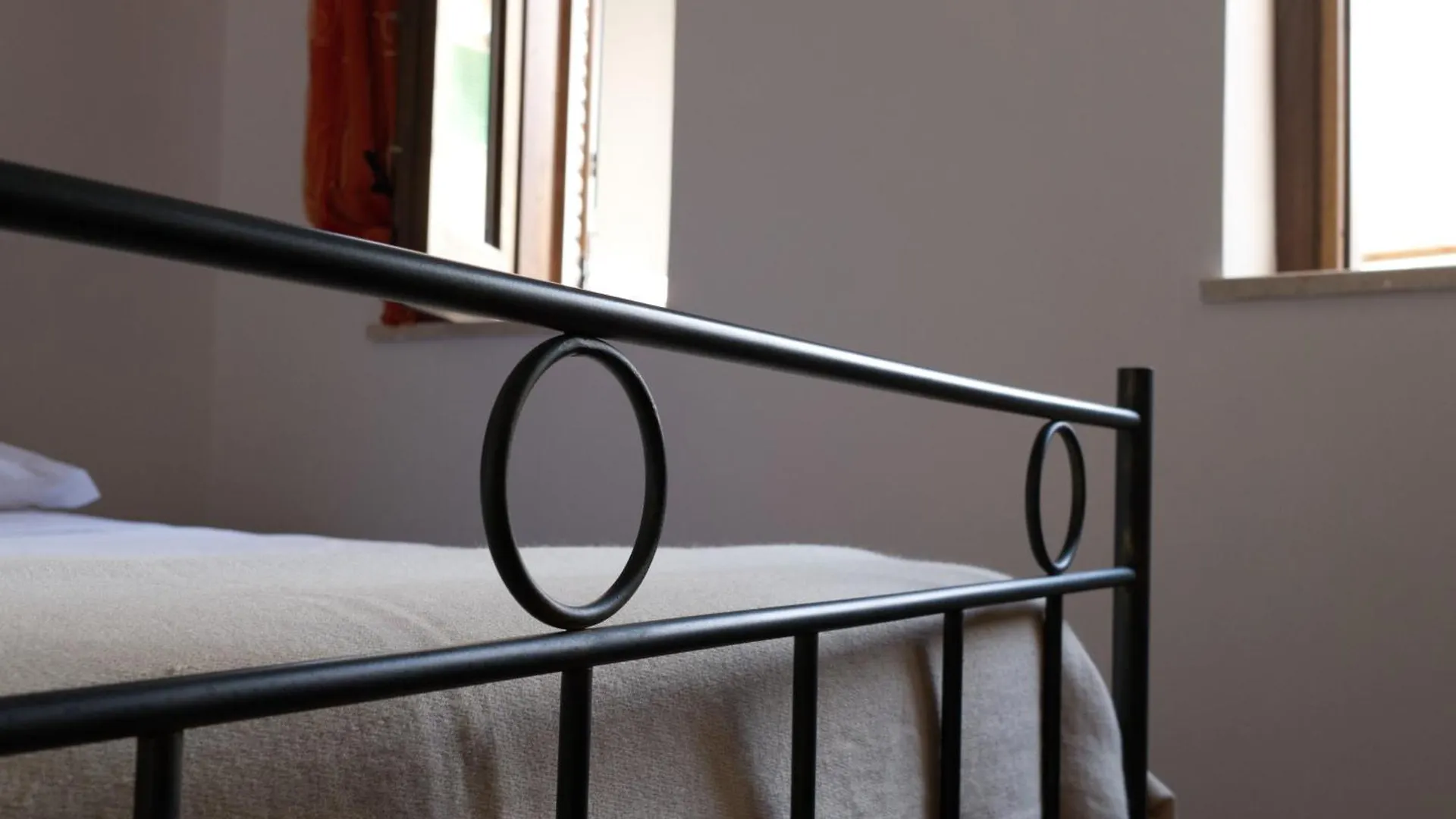 Maison Al Massimo - City Center Full Apartment Palermo 0*,
