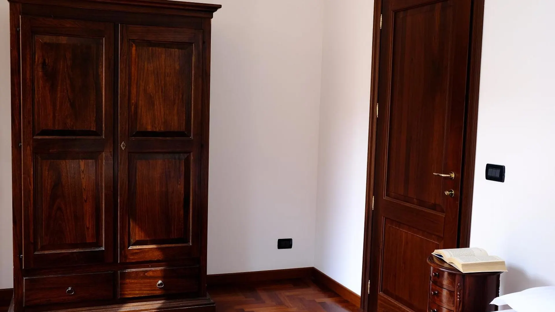 Maison Al Massimo - City Center Full Apartment Palermo
